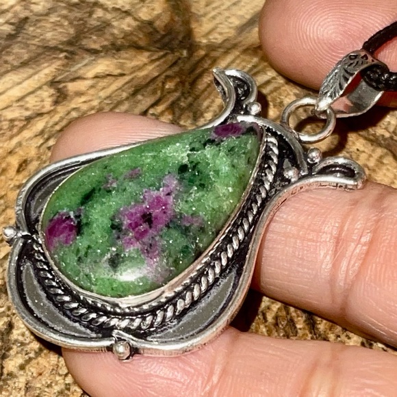 Tanzaniate Ruby Zoisite Pendant 2 1/4” - Picture 3 of 13